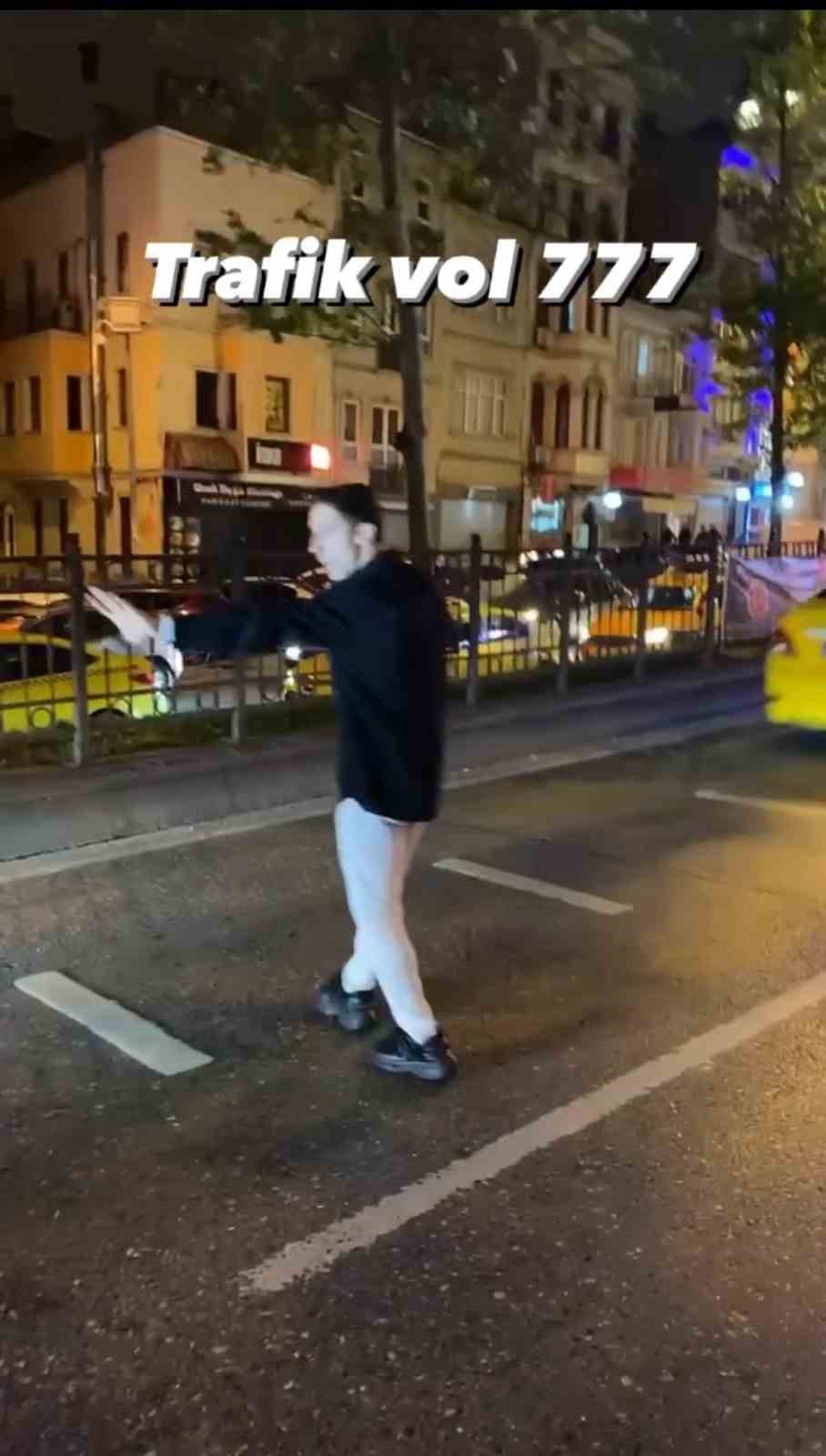 BEYOĞLU TARLABAŞI BULVARI’NDA BİR ŞAHIS, TRAFİKTE ARAÇLARI DURDURUP SÖZDE UYGULAMA
