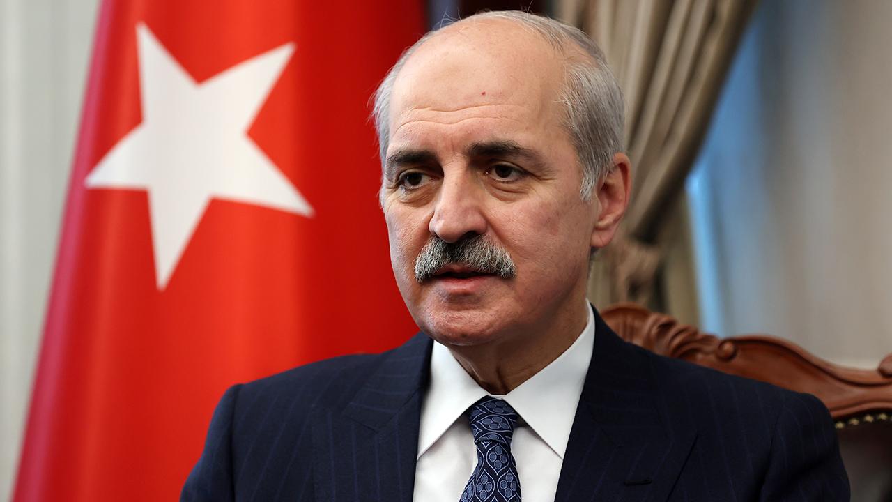 TBMM Başkanı Kurtulmuş: “Yeni bir anayasa yapmak, Türkiye’nin boynunun borcudur” Türkiye Büyük Millet Meclisi (TBMM) TBMM Başkanı Numan Kurtulmuş, “Yeni