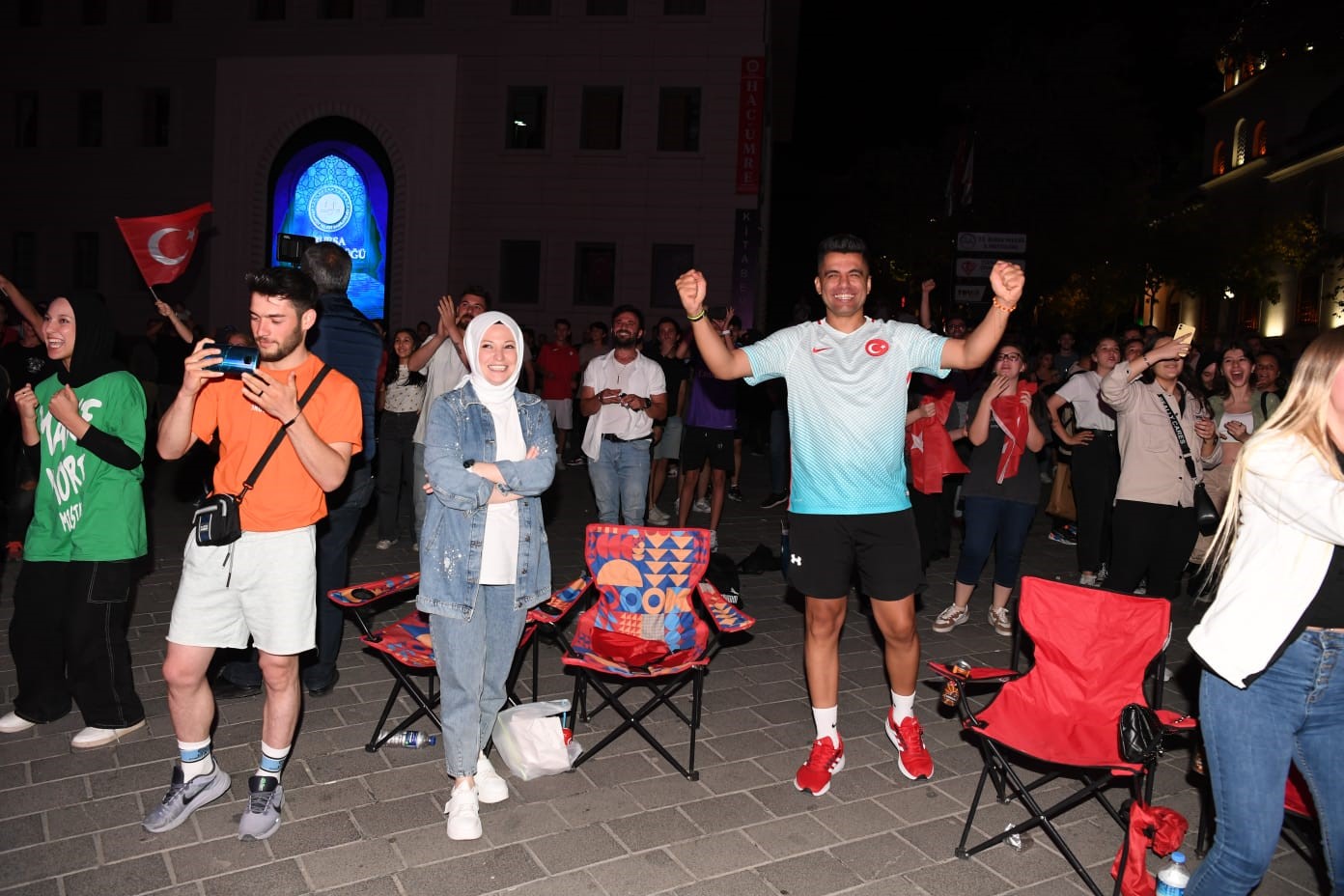 A MİLLİ KADIN VOLEYBOL TAKIMI'NIN SIRBİSTAN'I MAĞLUP EDEREK AVRUPA ŞAMPİYONU