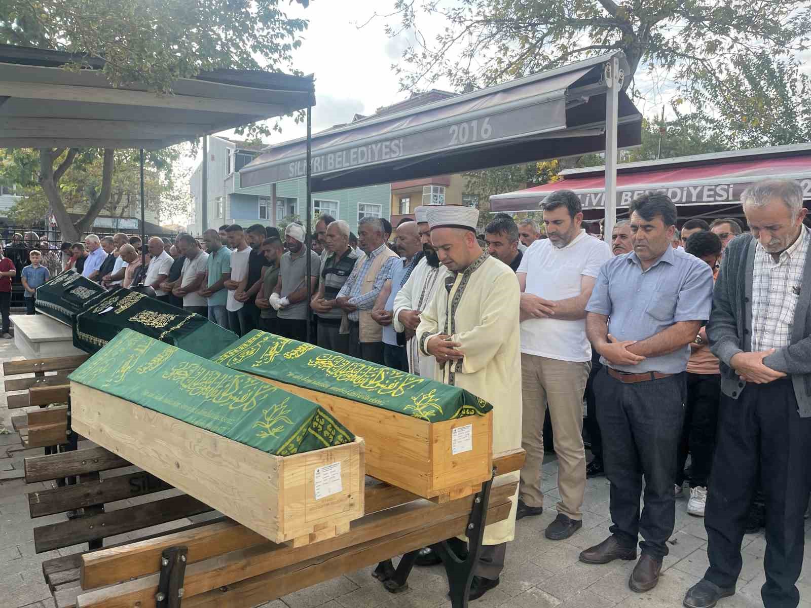 TEM OTOYOLU ÇATALCA MEVKİİNDE MEYDANA GELEN ZİNCİRLEME KAZADA HAYATINI KAYBEDEN