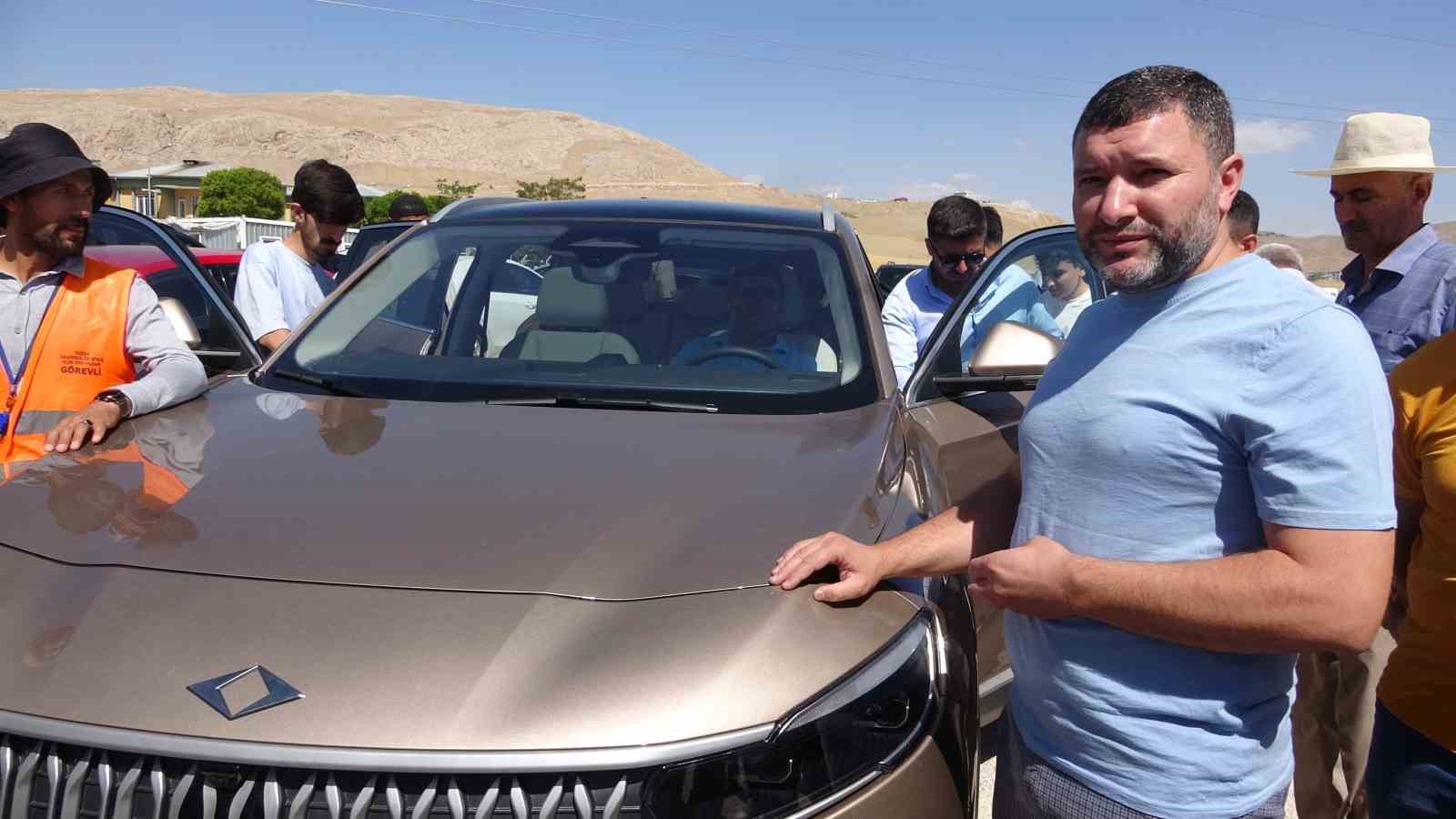 TÜRKİYE’NİN YERLİ OTOMOBİLİ TOGG T10X, SAHİBİ TARAFINDAN GETİRİLDİĞİ İKİNCİ EL