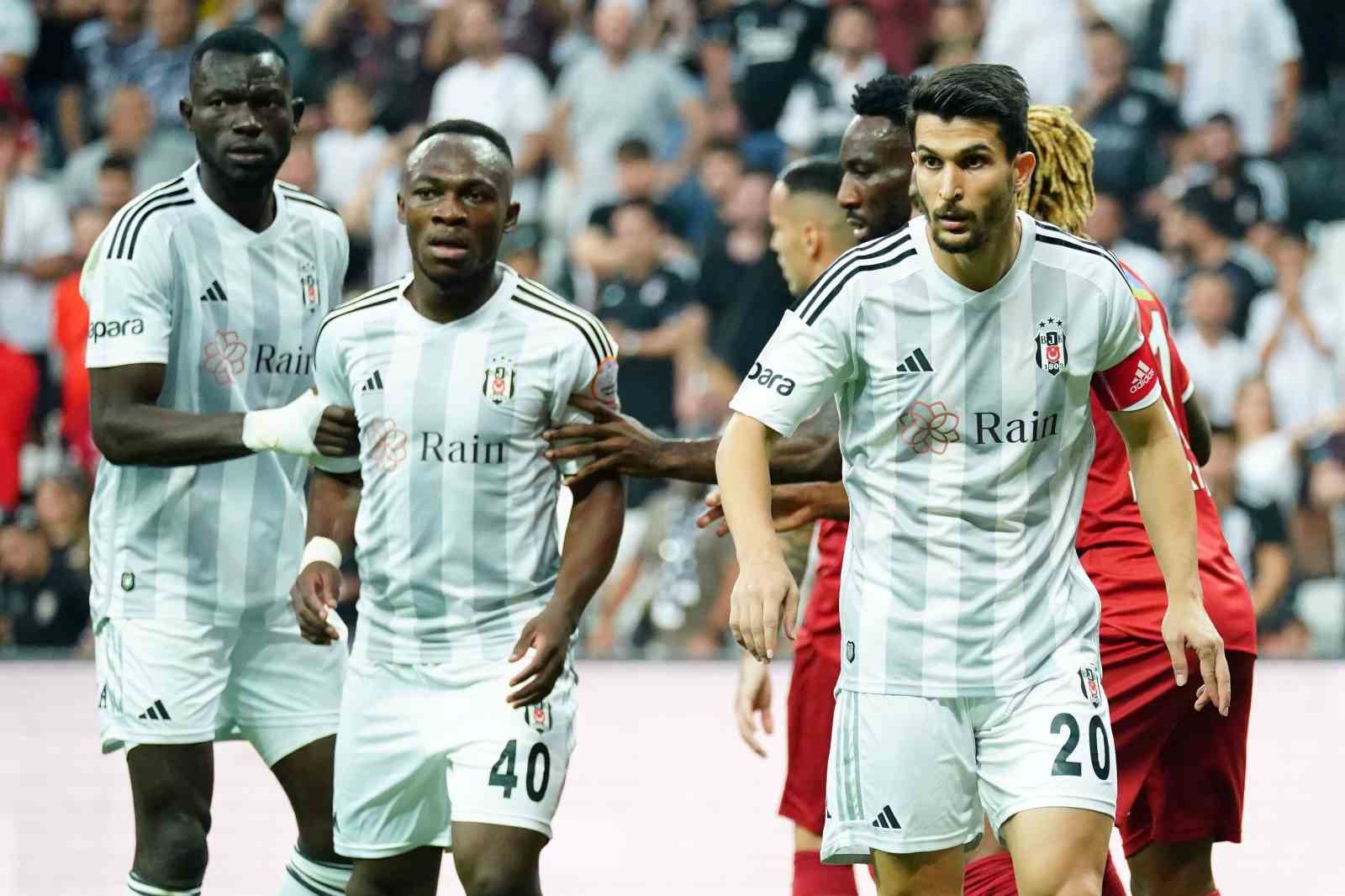 TRENDYOL SÜPER LİG’İN 4. HAFTASINDA BEŞİKTAŞ, SAHASINDA SİVASSPOR İLE KARŞILAŞIYOR.