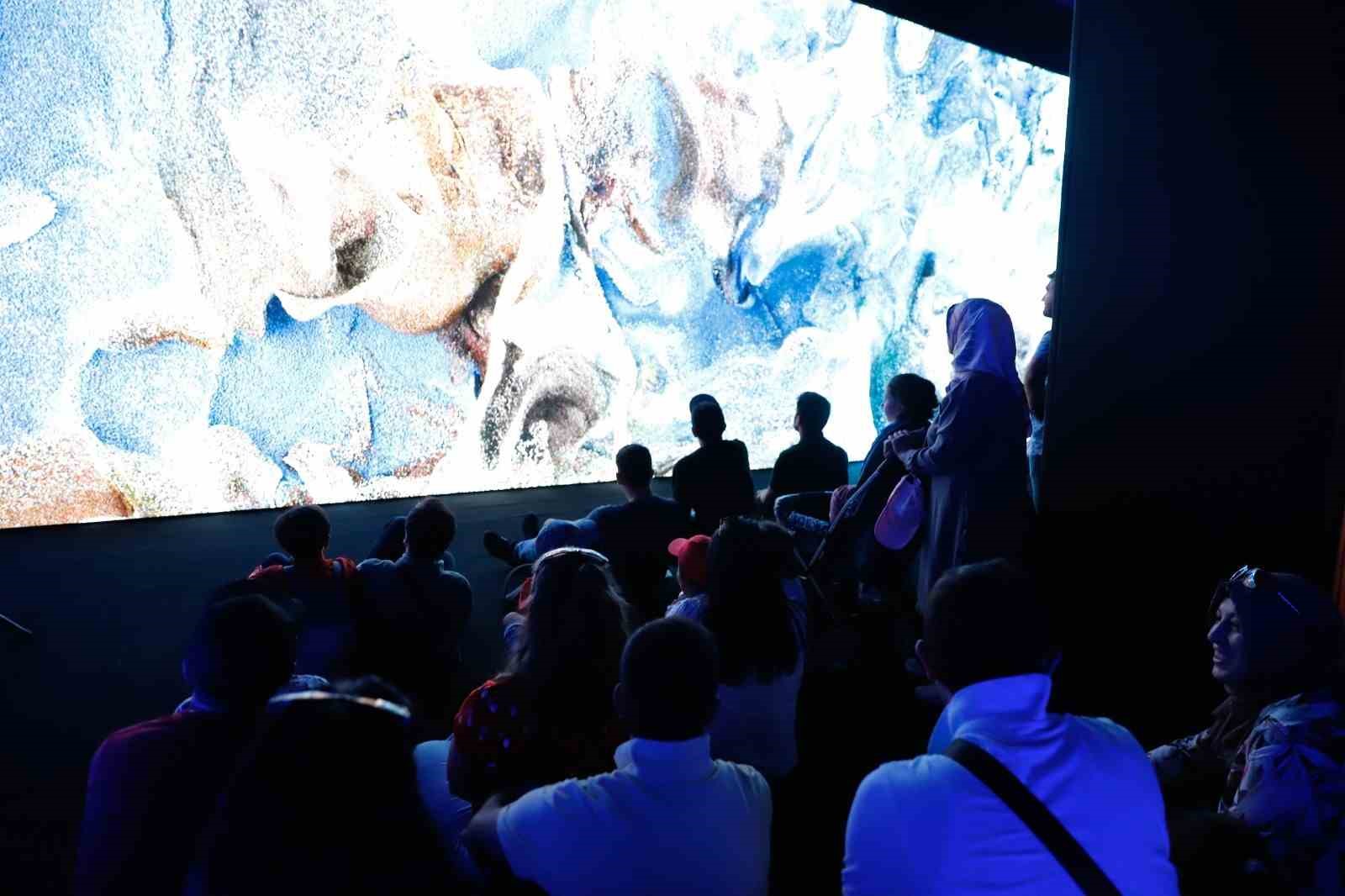 TRENDYOL, TEKNOFEST ZİYARETÇİLERİNİ TEKNOLOJİ, YAZILIM VE SANAT İLE BULUŞTURDU