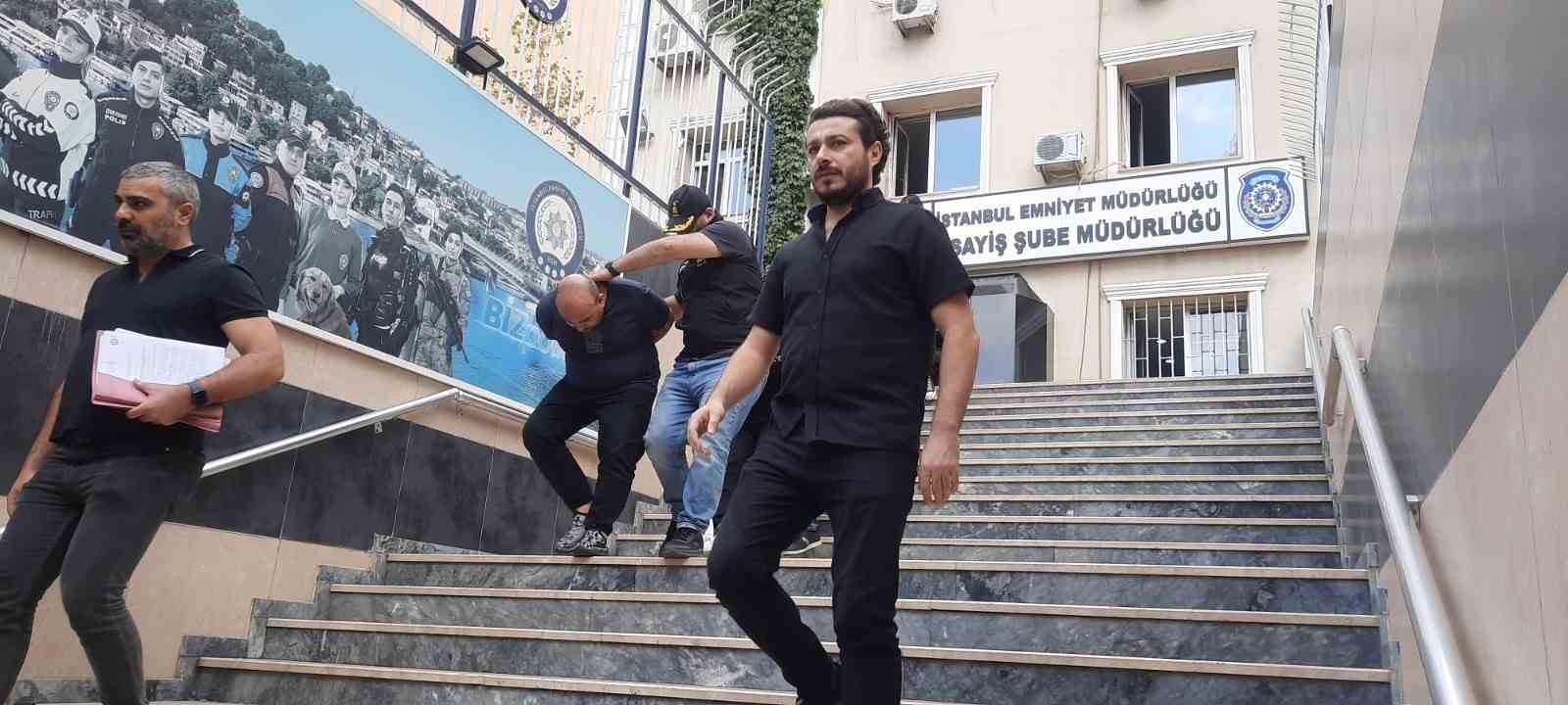 ÜSKÜDAR’DA İŞ İNSANI S.B. İLE YANINDAKİ EMEKLİ POLİS İ.B.'Yİ KAÇIRAN