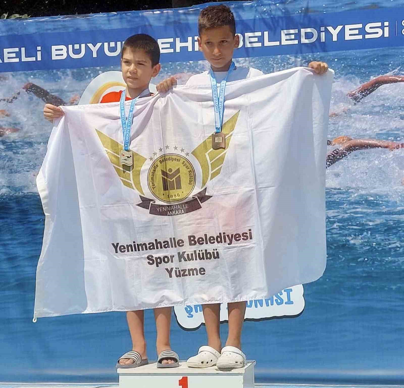 16 KULÜPTEN 190 SPORCUNUN KULAÇ ATTIĞI, KOCAELİ’DE DÜZENLENEN TÜRKİYE 11-12-13