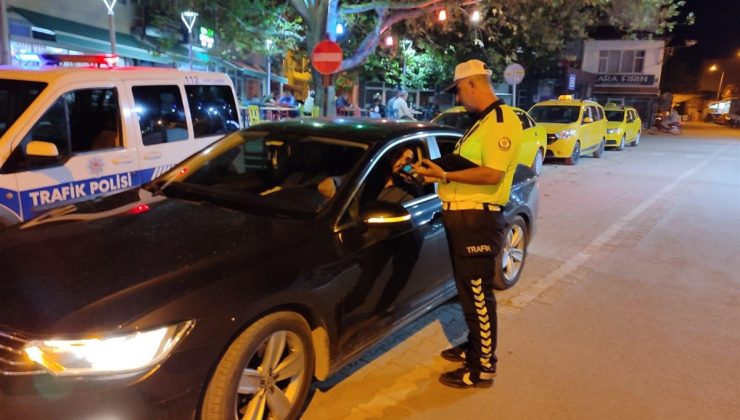 Çeşitli suçlardan aranan şahıslar yakalandı