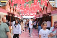 Bandırma Belediyesi tarafından bu yıl beşincisi düzenlenen Kitap Günleri yoğun