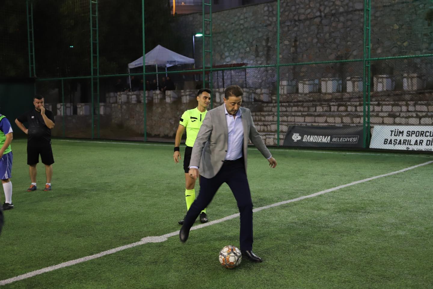 Bandırma Belediyesi tarafından bu yıl 13’üncüsü gerçekleştirilen “Yaşasın Cumhuriyet” kurum