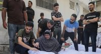 İsrail ordusunun Gazze Şeridi’ne gerçekleştirdiği saldırılarda hayatını kaybedenlerin sayısı bin