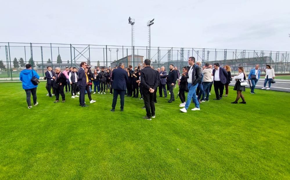 AHP Spor Kompleksi Balıkesir basınına tanıtıldı Balıkesir Büyükşehir Belediyesi yenilenen Ali Hikmet Paşa (AHP) Spor Kompleksini