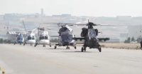 Cumhurbaşkanlığı Savunma Sanayii Başkanı Haluk Görgün, ATAK helikopterinin kokpitinden telsizle