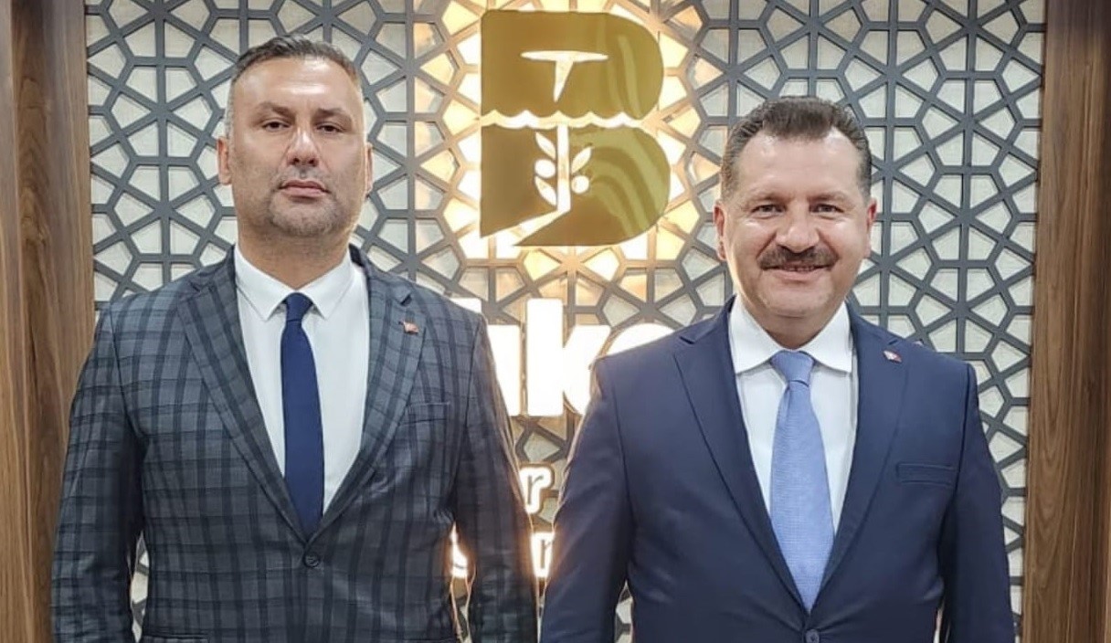 AK PARTİ AYVALIK İLÇE BAŞKANI MUSTAFA GÜREN, BALIKESİR BÜYÜKŞEHİR BELEDİYE