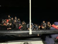 Balıkesir’in Ayvalık ilçesi açıklarında yasa dışı yollardan Yunanistan’ın Midilli (Lesvos)