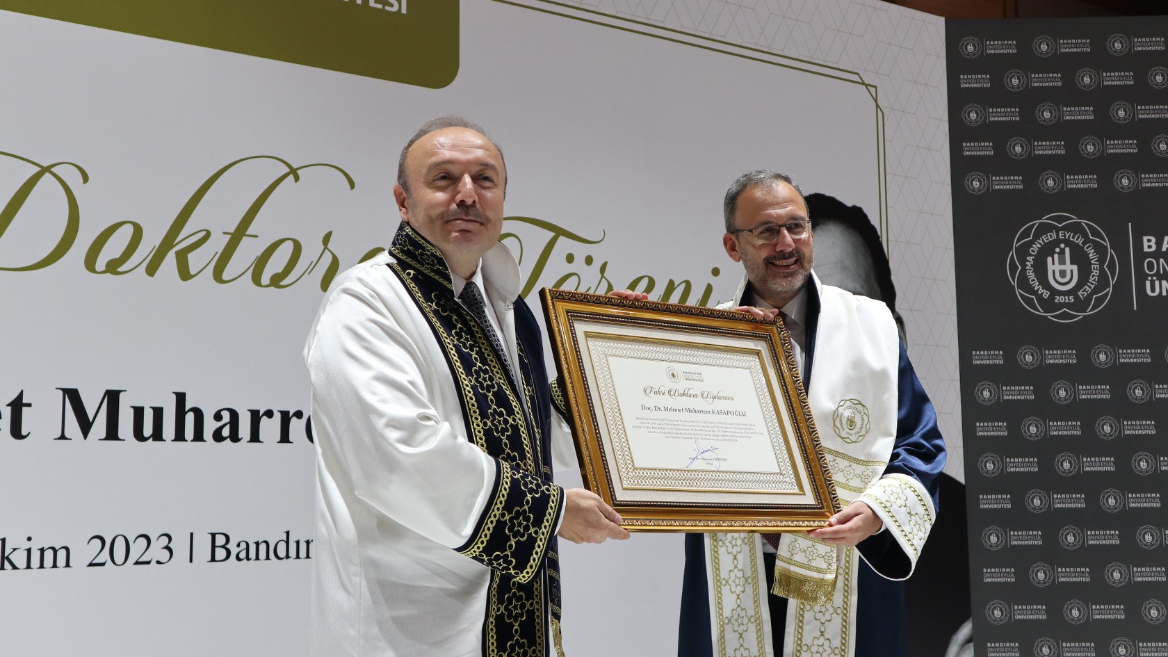 Bandırma Onyedi Eylül Üniversitesi’nin ilk Fahri Doktora Diploması, Eski Gençlik