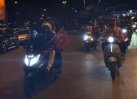 Bandırma’da Cumhuriyet için scooter ve motosiklet turu atıldı