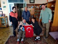 Balıkesir Kent Konseyi Şehre Vefa Meclisi üyeleri Cumhuriyet’in İlan edilişinin
