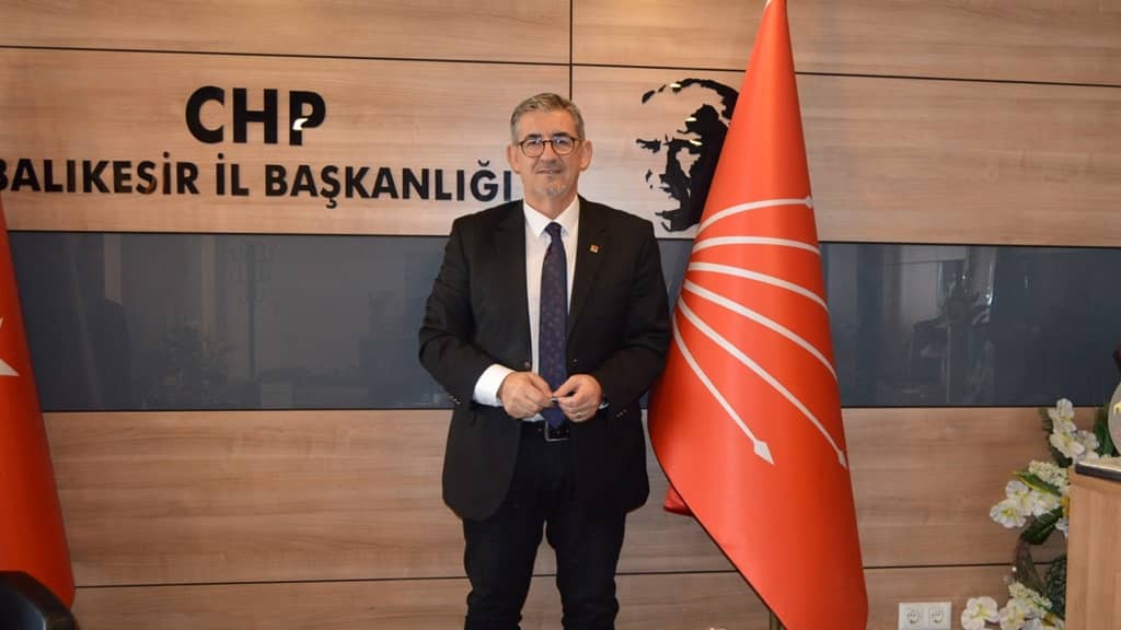Cumhuriyet Halk Partisi (CHP) Balıkesir İl Başkanı Erden Köybaşı, yaklaşan