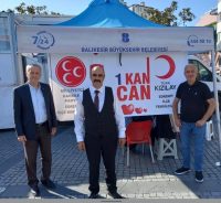 Edremit’te Milliyetçi Hareket Partisi (MHP) İlçe Teşkilatı’nın düzenlediği kan bağış