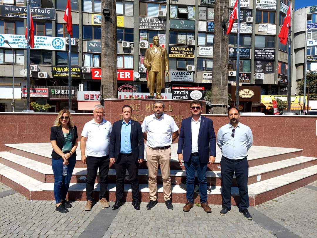 DİSK/ Genel- İş Sendikası Balıkesir Şube Başkanı Hüseyin Ovalı, işçi