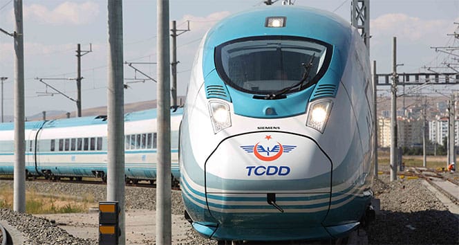 TCDD’de ilkokul mezunlarına iş imkânı Devlet Demiryolları Taşımacılık A.Ş Genel Müdürlüğü (TCDD), en az ilkokul