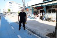 Sakarya’nın Karasu ilçesi Cumhuriyet Caddesi üzerinde işletmeleri bulunan esnaf, caddelerinde