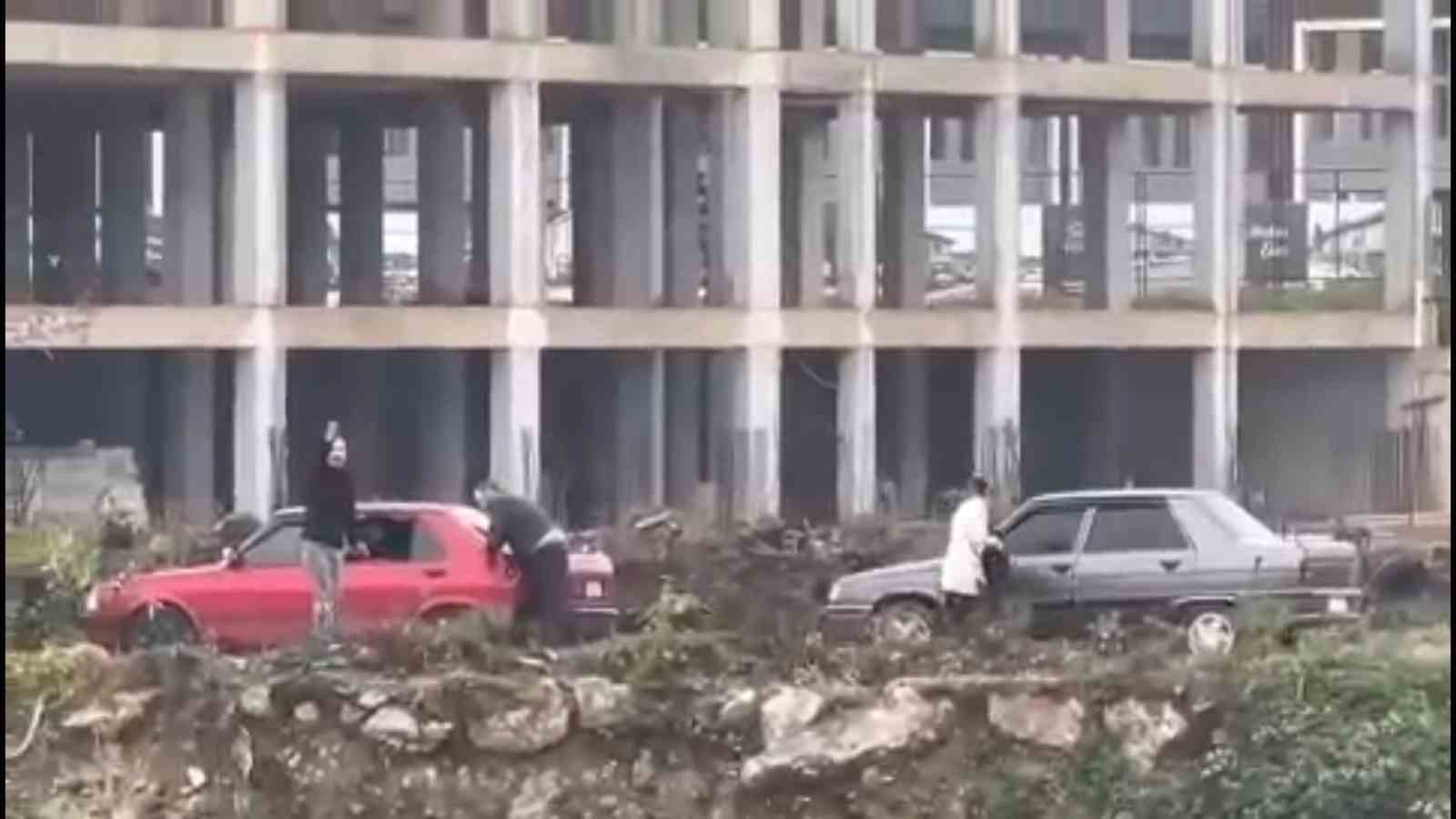 DÜZCE KÜÇÜK SANAYİ SİTESİ AKINLAR MEVKİİNDE KÖKSAL K. TARTIŞTIĞI AYNI