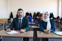 YOZGAT’TA AYNI ÜNİVERSİTEYİ VE BÖLÜMÜ KAZANAN 47 YAŞINDAKİ BABA MEHMET