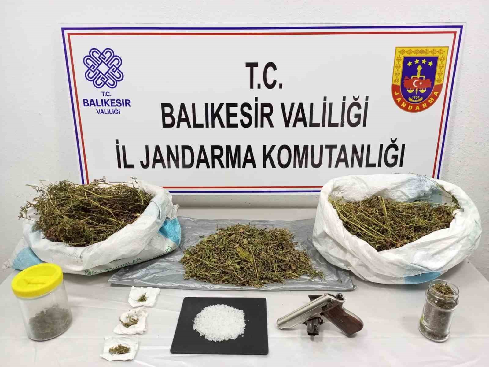 BANDIRMA'DA UYUŞTURUCU OPERASYONU