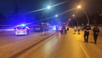 ANKARA’DE OTOMOBİL İLE YOLCU MİNİBÜSÜNÜN KAFA KAFAYA ÇARPIŞMASI SONUCU 1