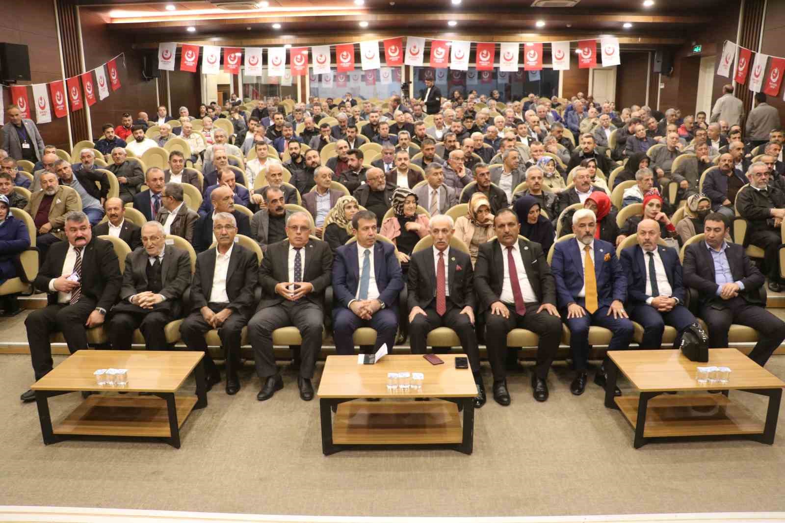 BBP yerel seçimlere kendi adaylarıyla girecek BÜYÜK BİRLİK PARTİSİ (BBP) GENEL BAŞKAN YARDIMCISI BÜLENT İSPİR, SİVAS’TA