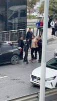 BÜYÜKÇEKMECE'DE EŞİYLE BOŞANMA AŞAMASINDA OLAN BİR KADIN VE AİLESİ, KADININ