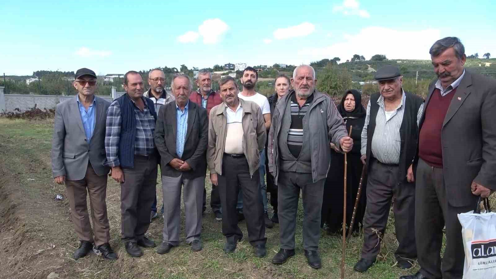 BURSA’DA BAKAN VE ÜNLÜ İŞADAMLARININ İSMİNİ KULLANIP KENDİLERİNİ EMLAKÇI OLARAK