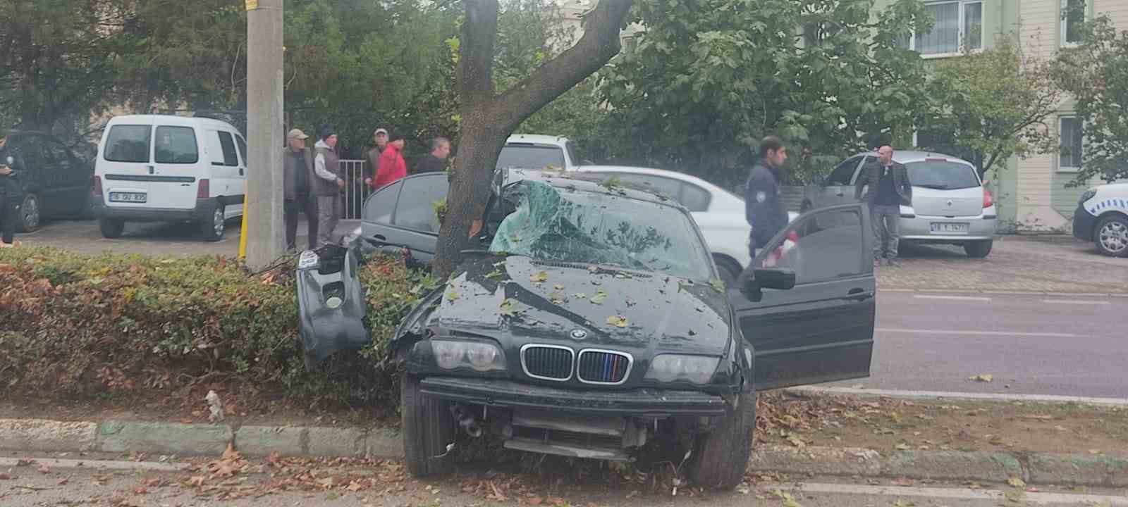 BURSA’DA KONTROLDEN ÇIKAN OTOMOBİL