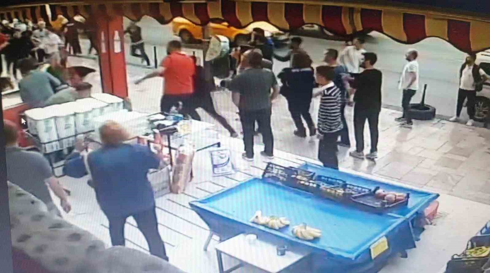 Cani koca boşamak isteyen eşini 16 kez bıçaklamış DENİZLİ'DE BOŞAMAK İSTEDİĞİ KOCASI TARAFINDAN 16 BIÇAK DARBESİYLE YARALANAN KADIN