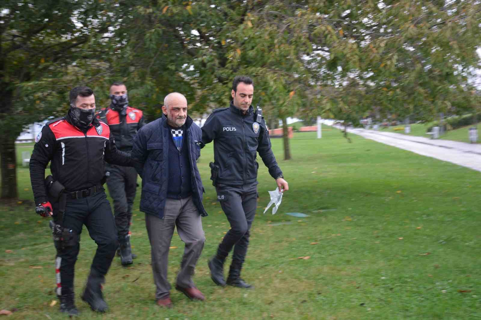 Cani kocadan pişkin savunma KOCAELİ'DE BOŞANMA AŞAMASINDAKİ EŞİNİ KENDİSİNİ ALDATTIĞI İDDİASIYLA ÇALIŞTIĞI İŞ YERİNDE