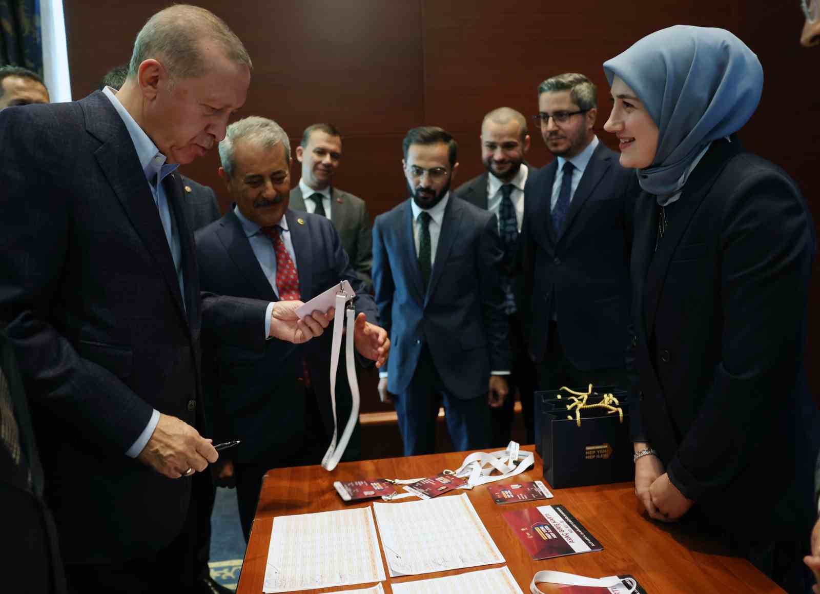CUMHURBAŞKANI VE AK PARTİ GENEL BAŞKANI RECEP TAYYİP ERDOĞAN, AK