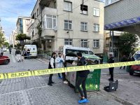 ESENYURT'TA ÇÖP KONTEYNERİNE ATILMIŞ YENİ DOĞMUŞ BEBEK CESEDİ BULUNDU.