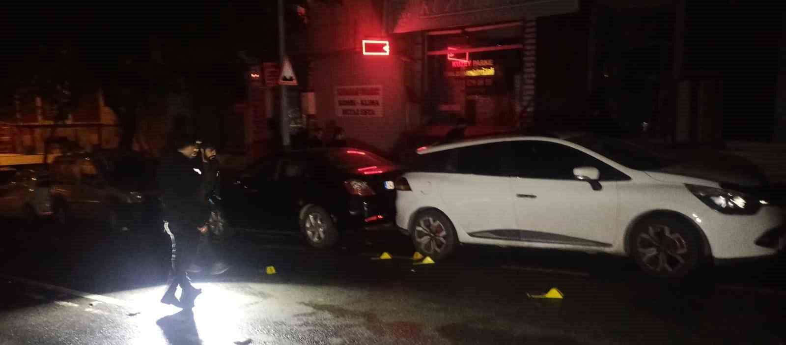 Gaziosmanpaşa’da silahlı çatışma: 1 ölü OLAY YERİ İNCELEME ANLARI