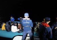 Ayvacık ve Ezine açıklarında 61 kaçak göçmen yakalandı
