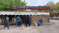 ANKARA’DA ARALARINDA HUSUMETLİ İKİ GRUP ARASINDA ÇIKAN SİLAHLI ÇATIŞMADA AĞABEY
