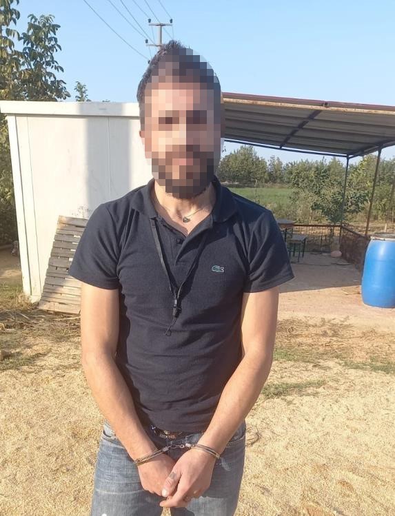 BURSA'NIN KARACABEY İLÇESİNDE BİR İMAMIN NAMAZ KILARKEN MOTOSİKLETİNİ ÇALAN HIRSIZ
