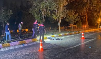 Erdek’te motosikletin çarptığı yaşlı kadın hayatını kaybetti