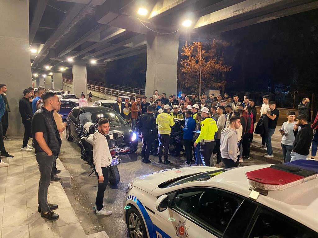 ANKARA'DA 'DRİFT' ATMAK İÇİN TOPLANACAKLARI TESPİT EDİLEN MODİFİYELİ ARAÇ SÜRÜCÜLERİNE