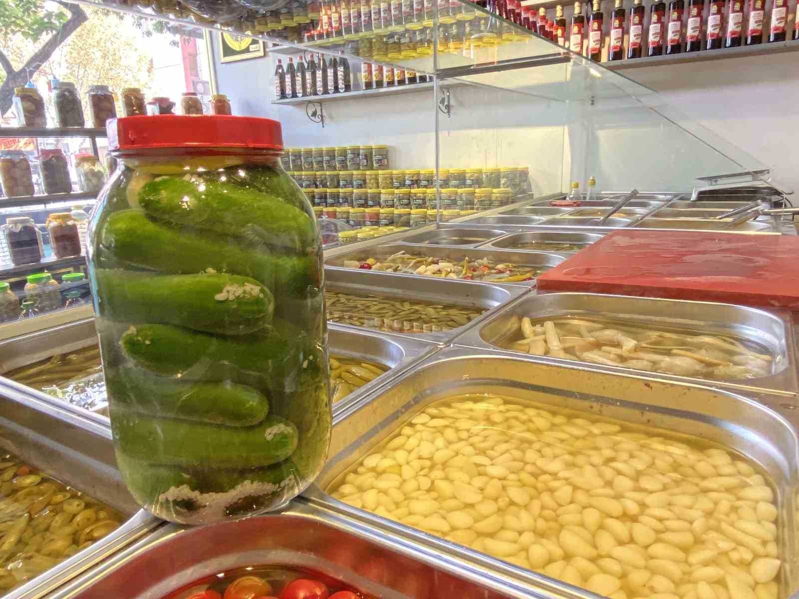 KONYA’DA KIŞ AYLARININ YAKLAŞMASIYLA ÖZELLİKLE SON ZAMANLARDA ARTAN GRİP SALGINLARINDAN
