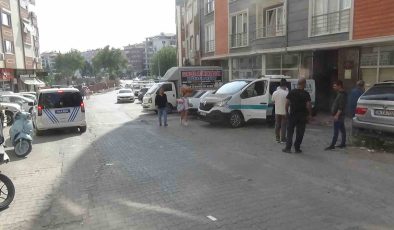 Kötü kokular gelen evden bir kişinin cansız bedeni çıktı