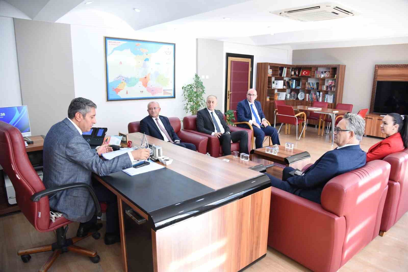 MİLLİ EĞİTİM MÜDÜRLÜĞÜ İLE BÜYÜKŞEHİR BELEDİYESİSİ ORTAK PROJE ÜRETECEK