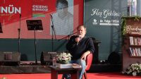 Bandırma Belediyesi tarafından düzenlenen 5’inci Kitap Günleri’nde Şair-Yazar Cezmi Ersöz