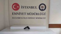 SEYİR HALİNDEKİ ARACIN İÇİNDEN HAVAYA ATEŞ AÇAN ŞAHIS YAKALANDI