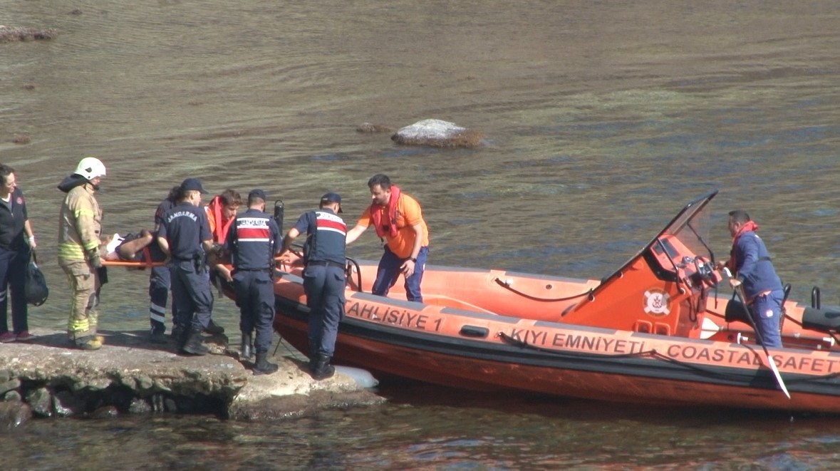 SARIYER’DE ÇEŞMEDEN SU DOLDURMAK İSTERKEN YAKLAŞIK 3 METRE YÜKSEKLİKTEN SAHİL