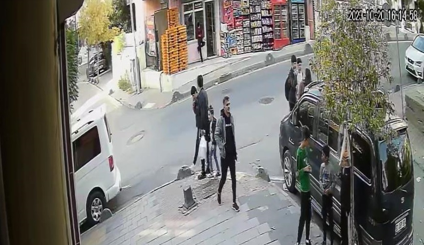 İstanbul Küçükçekmece’de, depremzede olduğunu söyleyerek 13 yaşındaki kızı, evine kadar